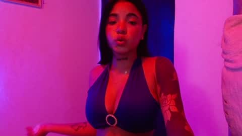 Snapshot of maggie_love77 chatting on May 24, 2026, 4:06 am maggie online show from May 24, 2026, 4:06 am