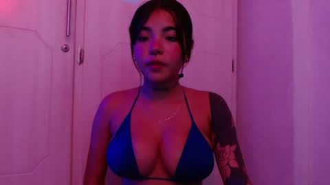 Snapshot of maggie_love77 chatting on July 26, 2026, 2:20 am maggie online show from July 26, 2026, 2:20 am