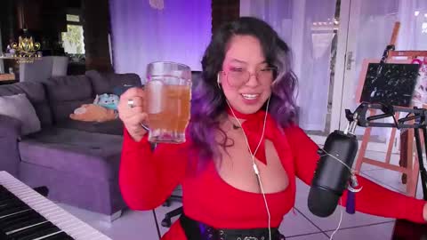 Snapshot of maggie_queen chatting on October 1, 2025, 9:10 pm Luna online show from October 1, 2025, 9:10 pm