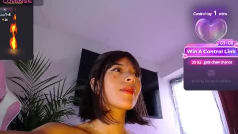 Snapshot of maggie_raver chatting on March 11, 2025, 2:40 pm maggie online show from March 11, 2025, 2:40 pm