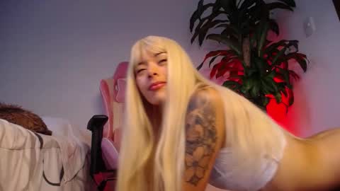 Snapshot of maggie_raver chatting on September 13, 2025, 3:01 pm maggie online show from September 13, 2025, 3:01 pm