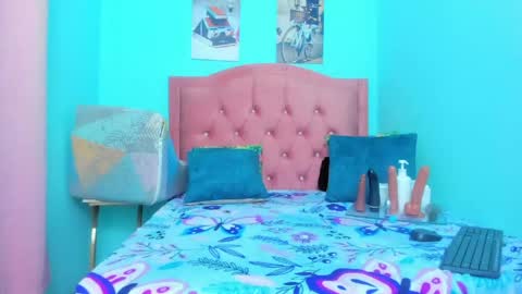 maggy_big_tits online show from April 23, 2026, 12:56 am