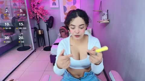 Maggy online show from April 26, 2026, 3:37 am