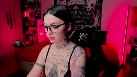 Magic Allie online show from June 24, 2026, 9:03 pm