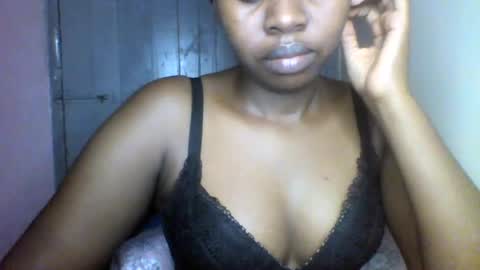 Snapshot of magic_bliss chatting on June 23, 2026, 7:56 pm Bliss online show from June 23, 2026, 7:56 pm