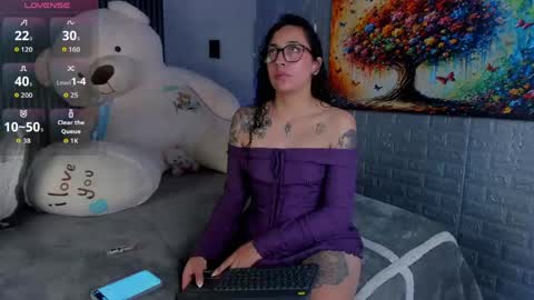 magic_ivone online show from April 27, 2026, 12:03 pm