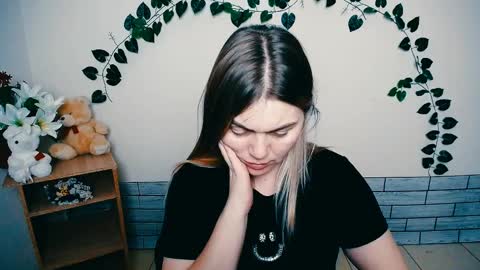 Snapshot of magic_katarina_ chatting on February 10, 2025, 10:20 am magic_katarina_ online show from February 10, 2025, 10:20 am