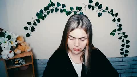 Snapshot of magic_katarina_ chatting on March 5, 2025, 6:44 am magic_katarina_ online show from March 5, 2025, 6:44 am