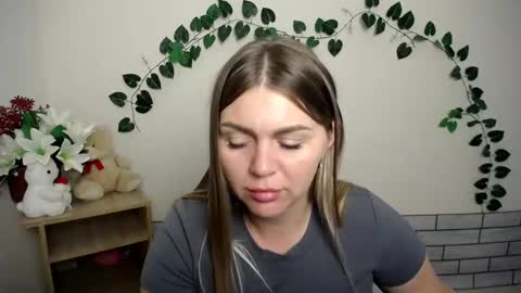 Snapshot of magic_katarina_ chatting on September 25, 2025, 7:34 am magic_katarina_ online show from September 25, 2025, 7:34 am