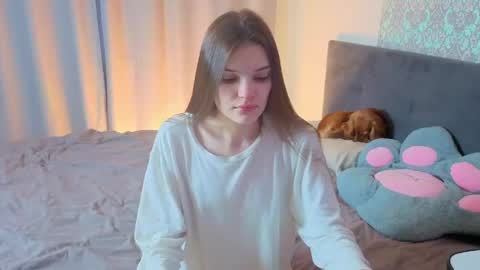 Snapshot of magic_shy chatting on May 6, 2026, 1:47 am Merry online show from May 6, 2026, 1:47 am