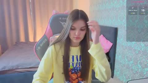 Snapshot of magic_shy chatting on May 22, 2026, 1:35 am Merry online show from May 22, 2026, 1:35 am