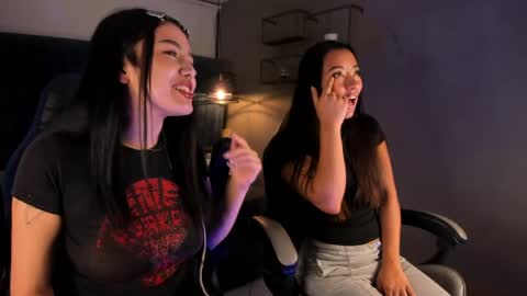 Snapshot of magic_zantana chatting on May 21, 2026, 10:50 pm Zantana online show from May 21, 2026, 10:50 pm