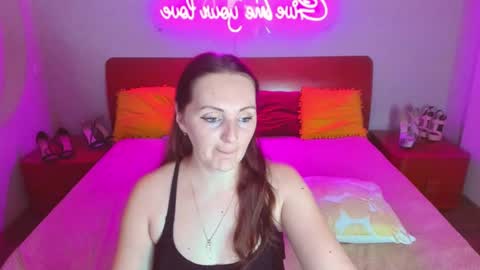 Lili and Bella online show from February 15, 2025, 10:33 am