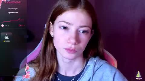 Snapshot of magicladyy chatting on April 24, 2026, 7:49 pm Angel online show from April 24, 2026, 7:49 pm