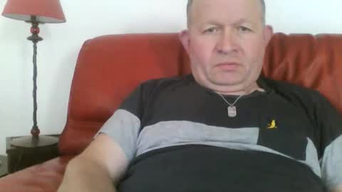 magicman250 online show from June 9, 2026, 7:42 am