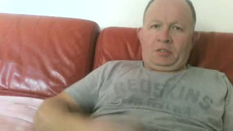 magicman250 online show from June 14, 2026, 5:53 am