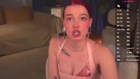 Snapshot of magicmargo chatting on December 14, 2025, 11:53 pm Margo online show from December 14, 2025, 11:53 pm