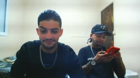 Snapshot of magico_9809 chatting on June 12, 2026, 11:46 pm BRAYAN online show from June 12, 2026, 11:46 pm