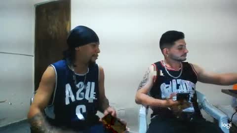 Snapshot of magico_9809 chatting on July 2, 2026, 11:33 pm BRAYAN online show from July 2, 2026, 11:33 pm