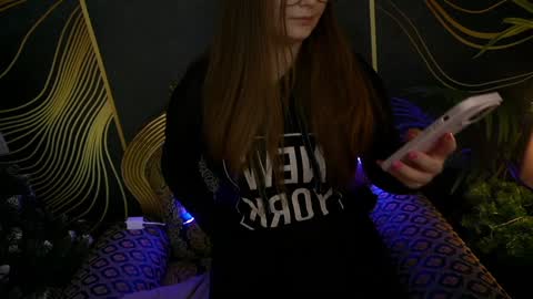 Emily online show from January 17, 2025, 2:07 pm