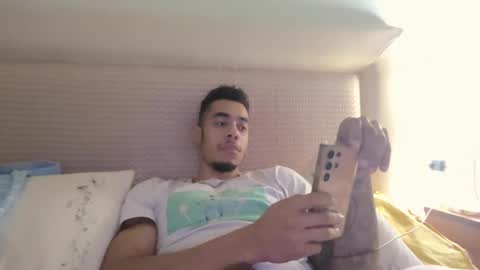 Snapshot of magicsempai chatting on March 12, 2025, 3:40 pm Magicsempai online show from March 12, 2025, 3:40 pm