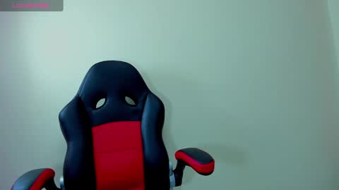 Snapshot of magievans1 chatting on February 15, 2025, 12:22 pm magievans1 online show from February 15, 2025, 12:22 pm