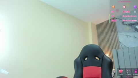 Snapshot of magievans1 chatting on May 26, 2026, 12:01 pm magievans1 online show from May 26, 2026, 12:01 pm