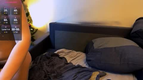 Jade online show from February 12, 2026, 2:28 am