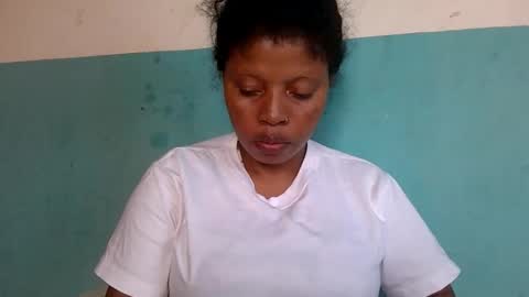 magniah online show from March 15, 2026, 5:57 am