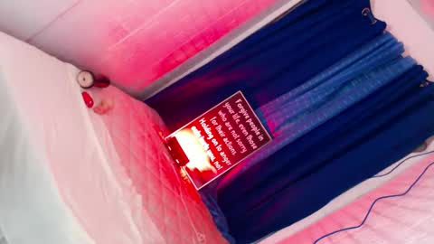 Snapshot of magnifecentcock69_mocah chatting on March 8, 2025, 4:39 pm Mocah online show from March 8, 2025, 4:39 pm