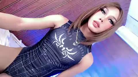 Mocah online show from June 13, 2026, 12:47 pm