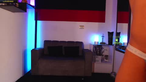 Snapshot of magnus_savage chatting on January 19, 2025, 5:18 pm If you want me to use the Lovense please let me know -- online show from January 19, 2025, 5:18 pm