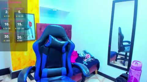 Snapshot of maia_blaze chatting on July 14, 2026, 2:05 am Maia online show from July 14, 2026, 2:05 am