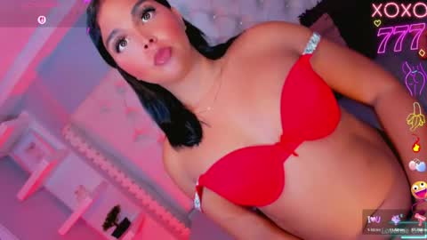 Snapshot of maia_hotts chatting on May 7, 2026, 11:10 pm CamiiGarcia online show from May 7, 2026, 11:10 pm