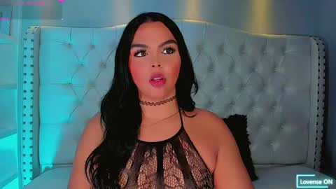 Snapshot of maia_hotts chatting on May 24, 2026, 8:25 pm CamiiGarcia online show from May 24, 2026, 8:25 pm