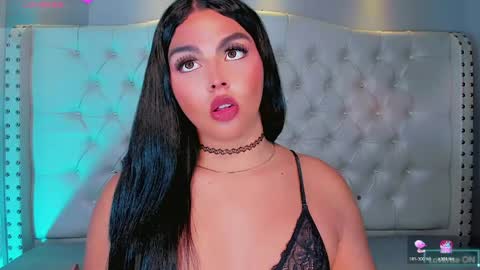 Snapshot of maia_hotts chatting on May 27, 2026, 5:37 am CamiiGarcia online show from May 27, 2026, 5:37 am
