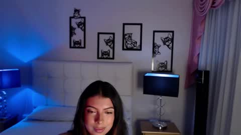 Maia Reficco online show from January 17, 2026, 12:10 pm