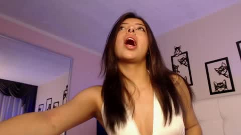 Maia Reficco online show from May 29, 2026, 8:07 pm