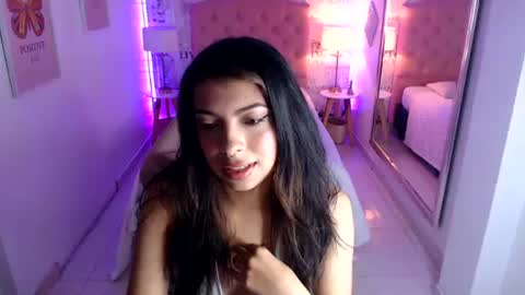 Maia Reficco online show from June 27, 2026, 12:55 pm