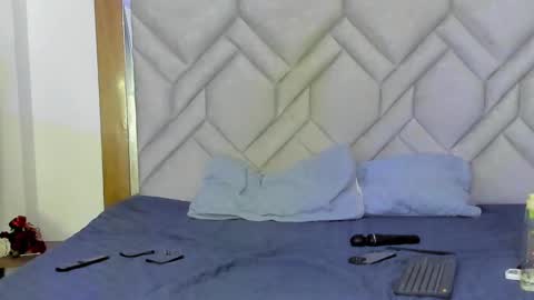 Snapshot of maia_stark_ chatting on February 28, 2025, 6:43 am Maia Stark online show from February 28, 2025, 6:43 am