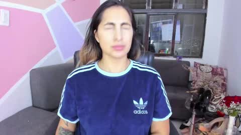 Snapshot of maiaconnor chatting on September 20, 2025, 4:24 am online show from September 20, 2025, 4:24 am