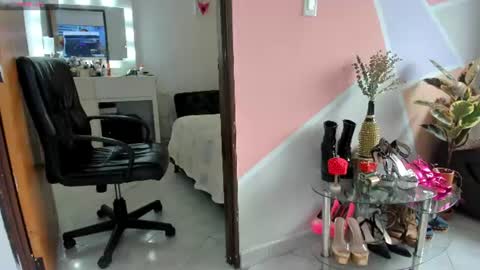   online show from July 9, 2026, 10:03 pm