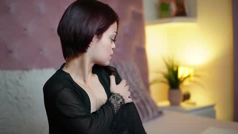 Snapshot of maiamini chatting on October 22, 2025, 8:19 pm Maia online show from October 22, 2025, 8:19 pm