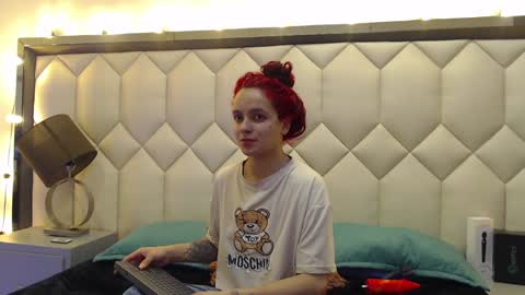 Snapshot of maiapark chatting on January 29, 2025, 11:30 am Maia online show from January 29, 2025, 11:30 am