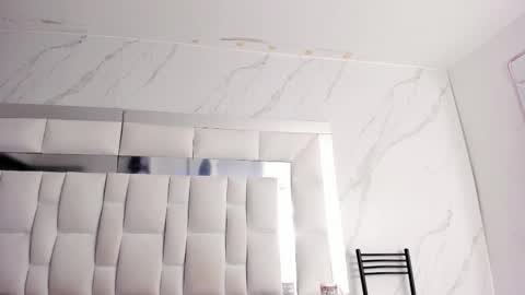 Snapshot of maiapark chatting on January 14, 2026, 12:00 pm Maia online show from January 14, 2026, 12:00 pm