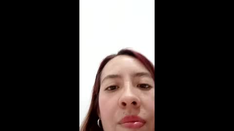 Snapshot of maiarosse_ chatting on January 23, 2025, 12:25 am MaiaRosse online show from January 23, 2025, 12:25 am