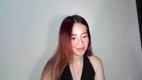 Snapshot of maiarosse_ chatting on November 16, 2025, 5:51 pm MaiaRosse online show from November 16, 2025, 5:51 pm