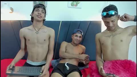 Snapshot of maicol_cum23 chatting on September 20, 2025, 1:28 am maicol_cum23 online show from September 20, 2025, 1:28 am