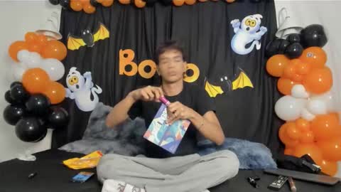 Snapshot of maicol_cum23 chatting on October 9, 2025, 1:53 pm maicol_cum23 online show from October 9, 2025, 1:53 pm