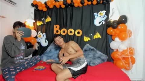 Snapshot of maicol_cum23 chatting on October 12, 2025, 5:34 pm maicol_cum23 online show from October 12, 2025, 5:34 pm